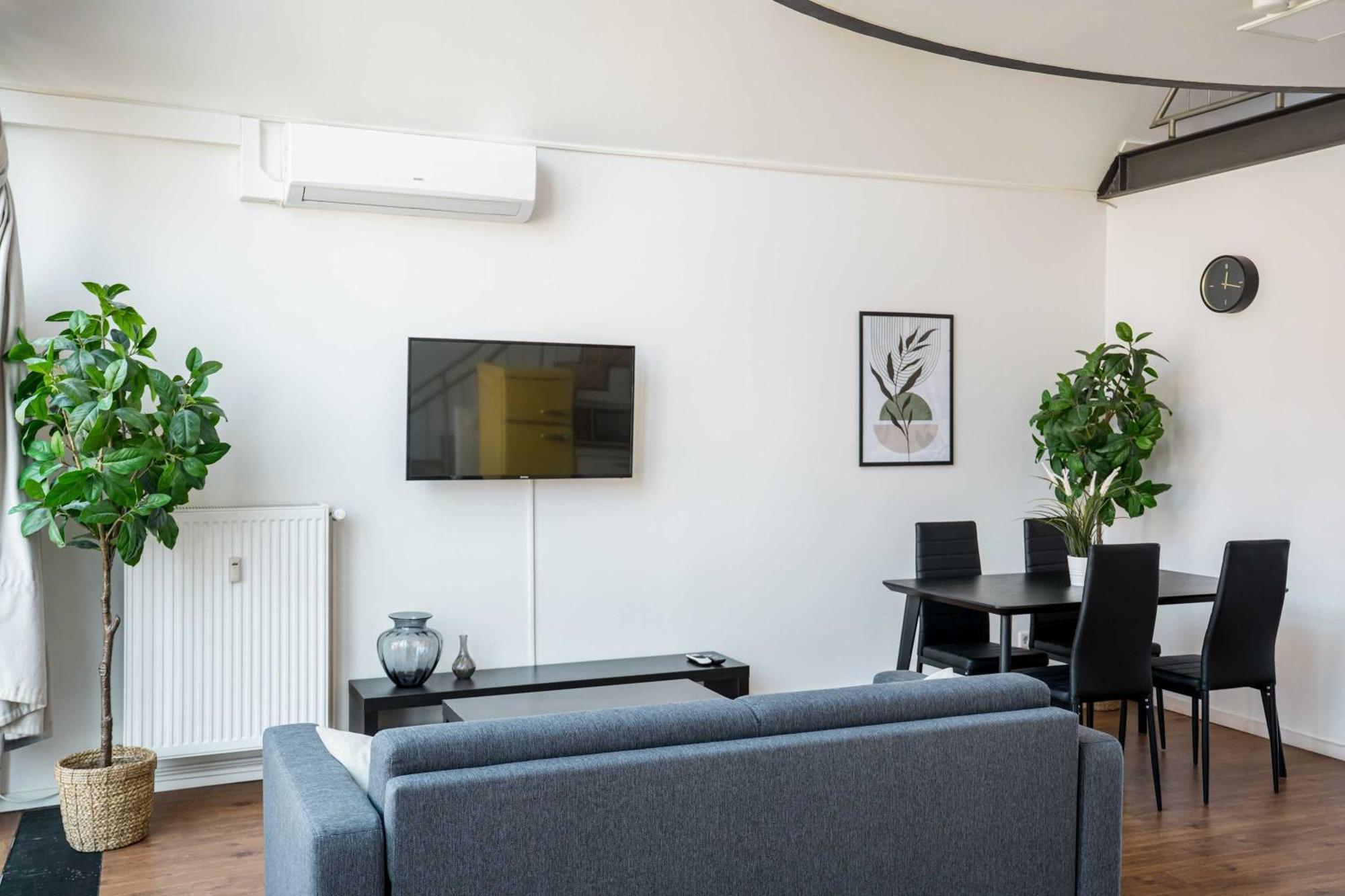 Апартаменти Fantastic Loft With Balcony Берлін Екстер'єр фото