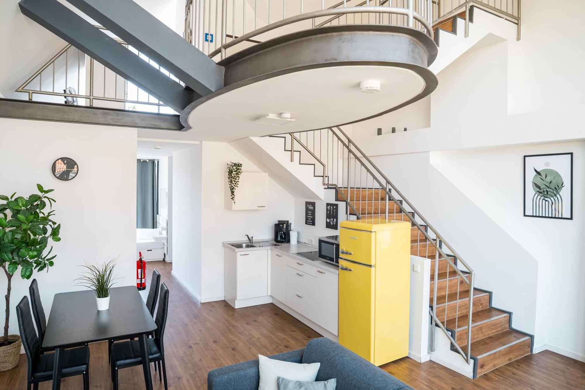 Апартаменти Fantastic Loft With Balcony Берлін Екстер'єр фото